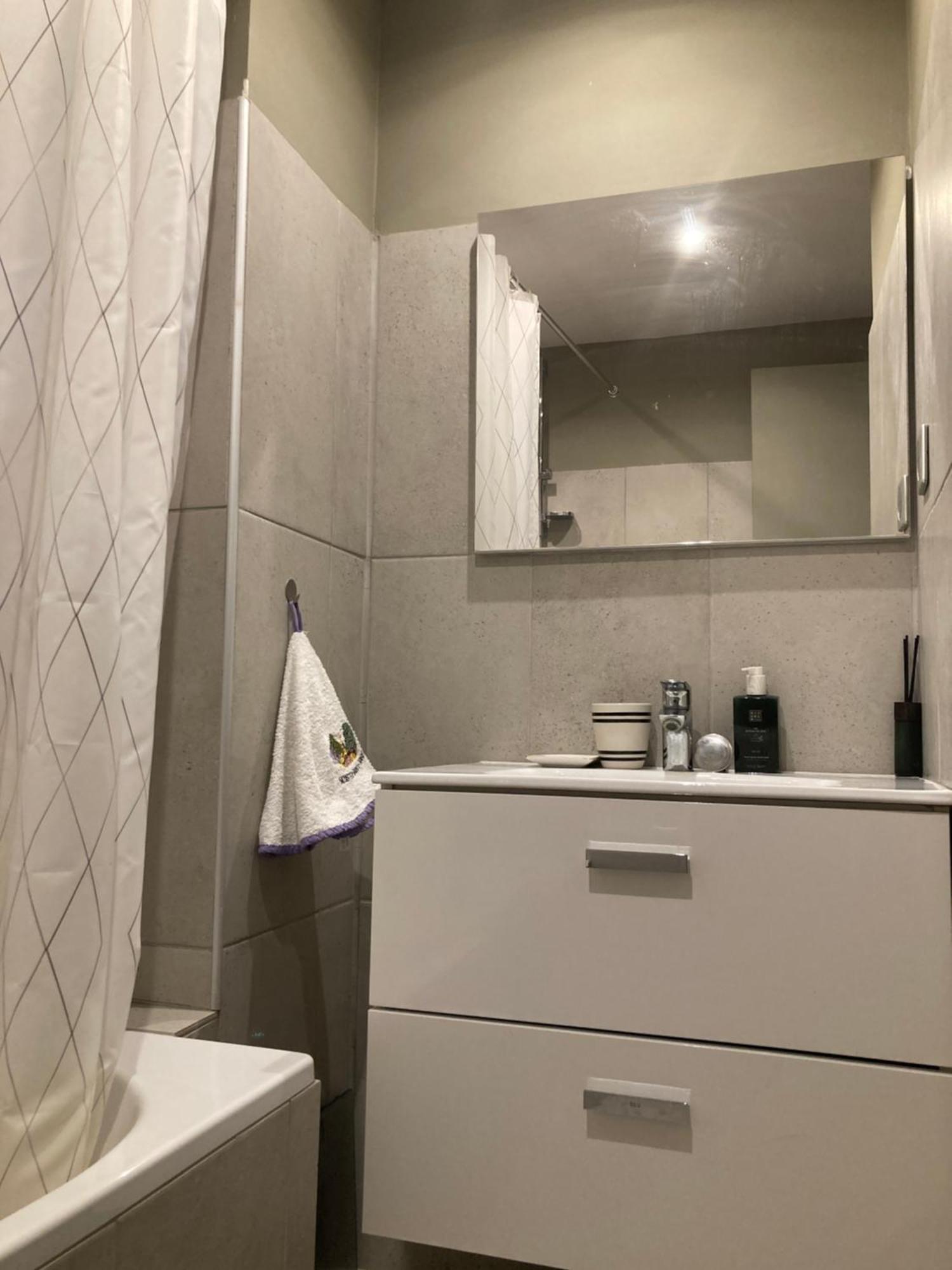 Апартаменти Nice West Cosy Flat Balcony, Near Airport, Train, Beach, Public Transport, Supermarket, Comfortable And Well Equipped Екстер'єр фото